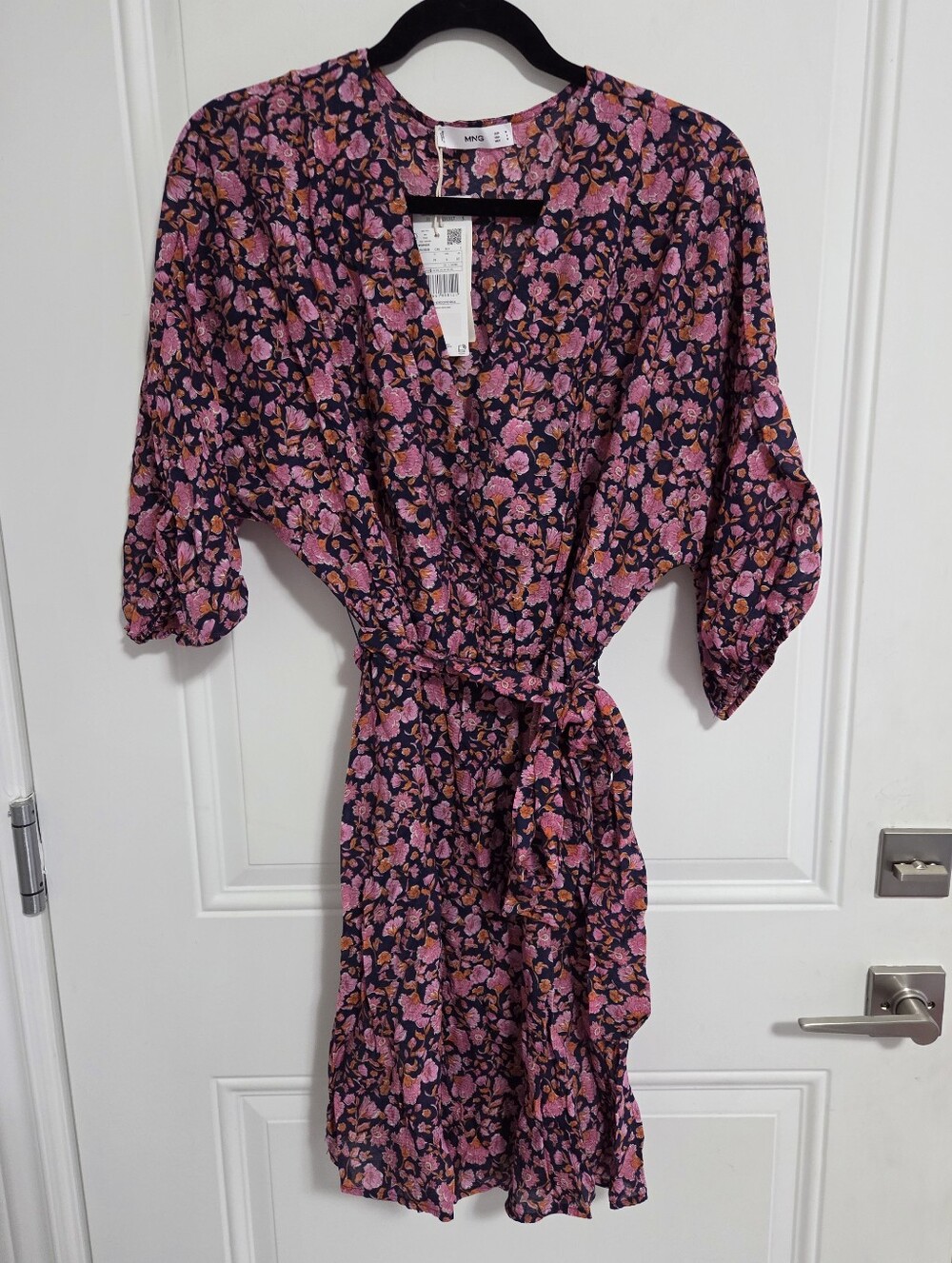 NWT - Mango Women's Domenika V Neck Belted Dress - Size M